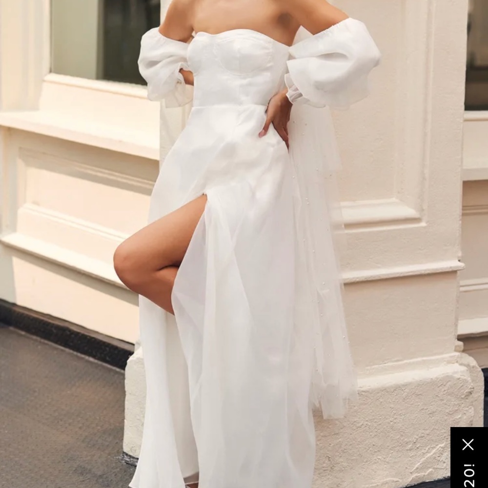 Lulus Off-Shoulder Wedding/Formal Dress
